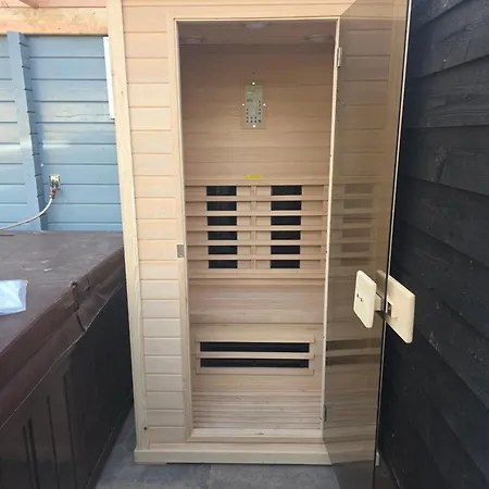 Leuke Gezellige Blokhut * Vijfhuizen