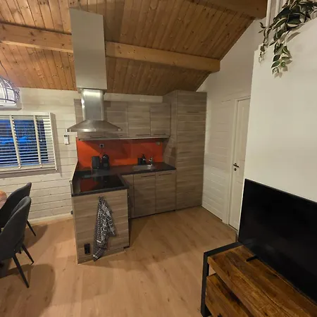 Apartment Leuke Gezellige Blokhut *