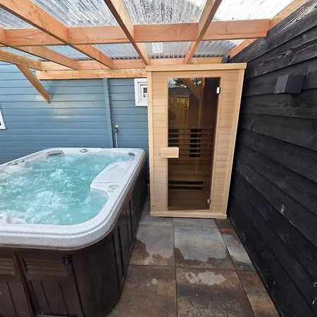 Apartment Leuke Gezellige Blokhut